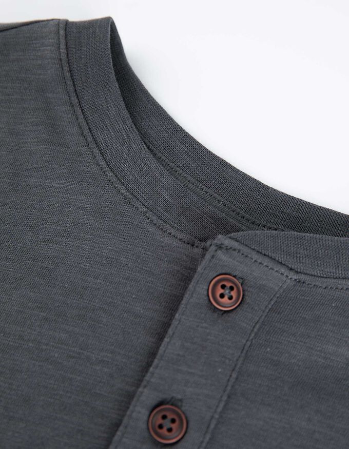 Langarmshirt - Henley-Ausschnitt