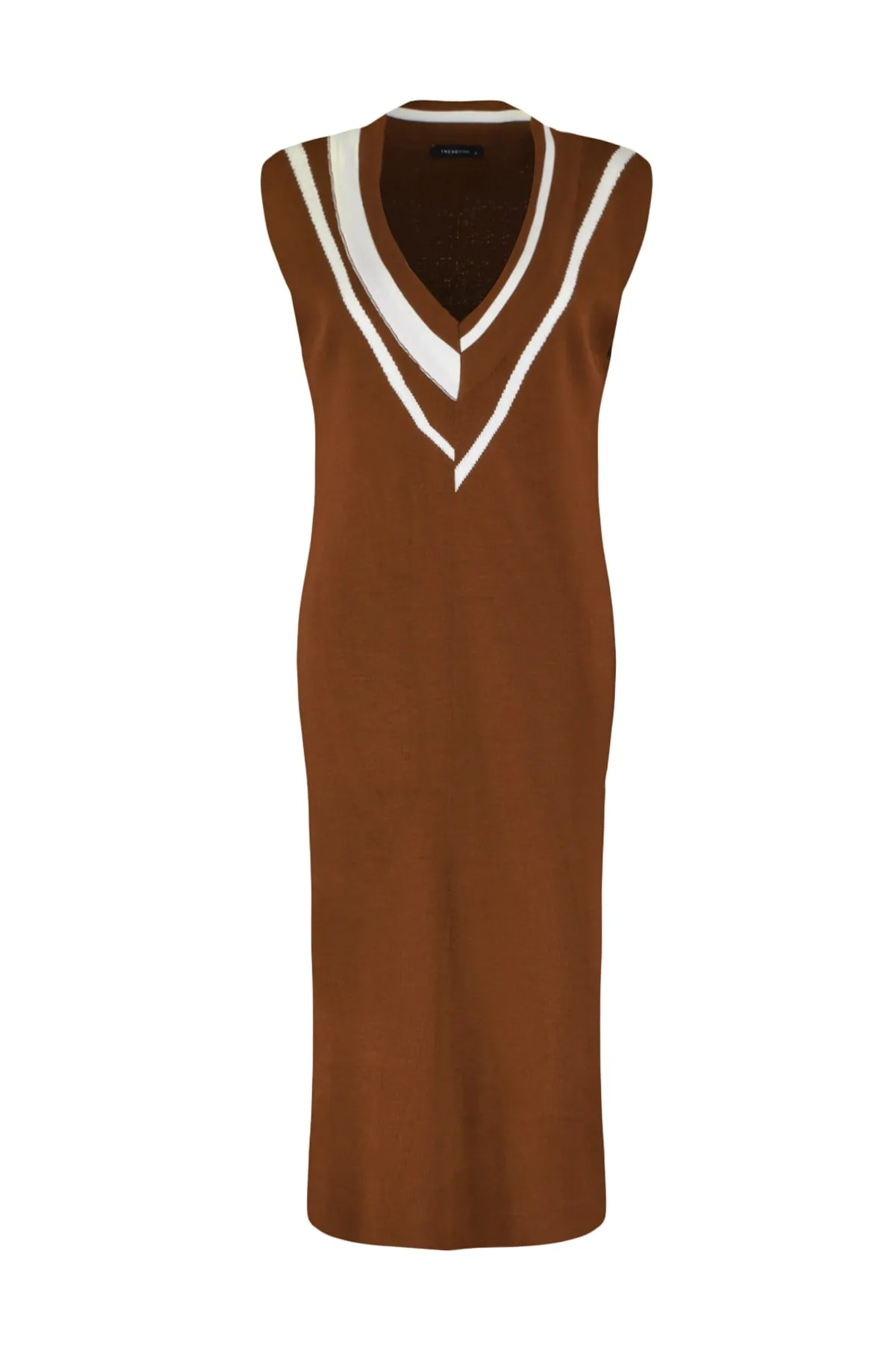 Trendyol Collection  Braune Blockfarbe TWOAW23EL00197