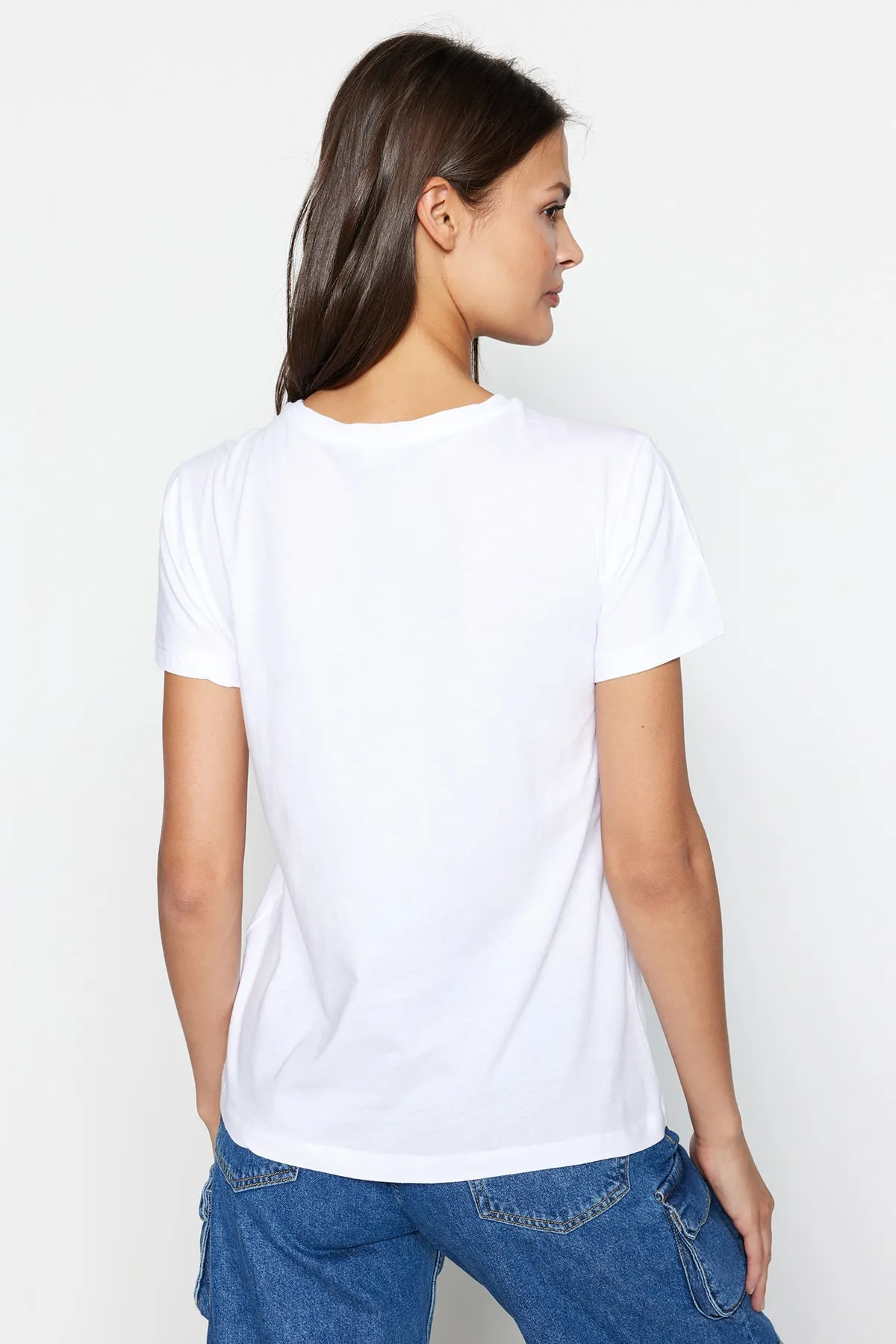 Trendyol Collection  Schwarz-weiß-schwarz gestreiftes 3er-Pack Basic-Strick-T-Shirt mit Rundhalsausschnitt TWOSS20TS0146