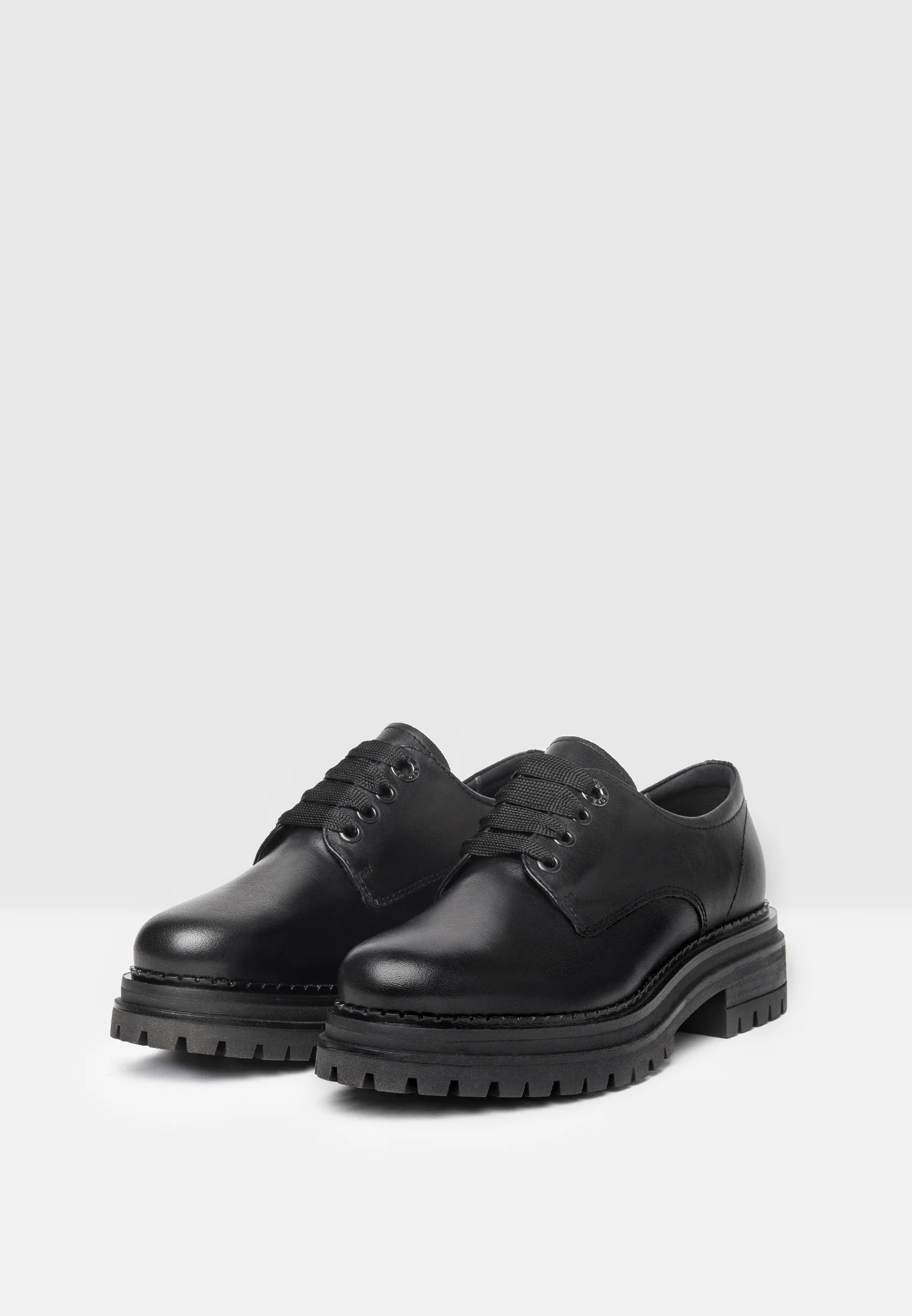 Zapatos con cordones NeroGiardini