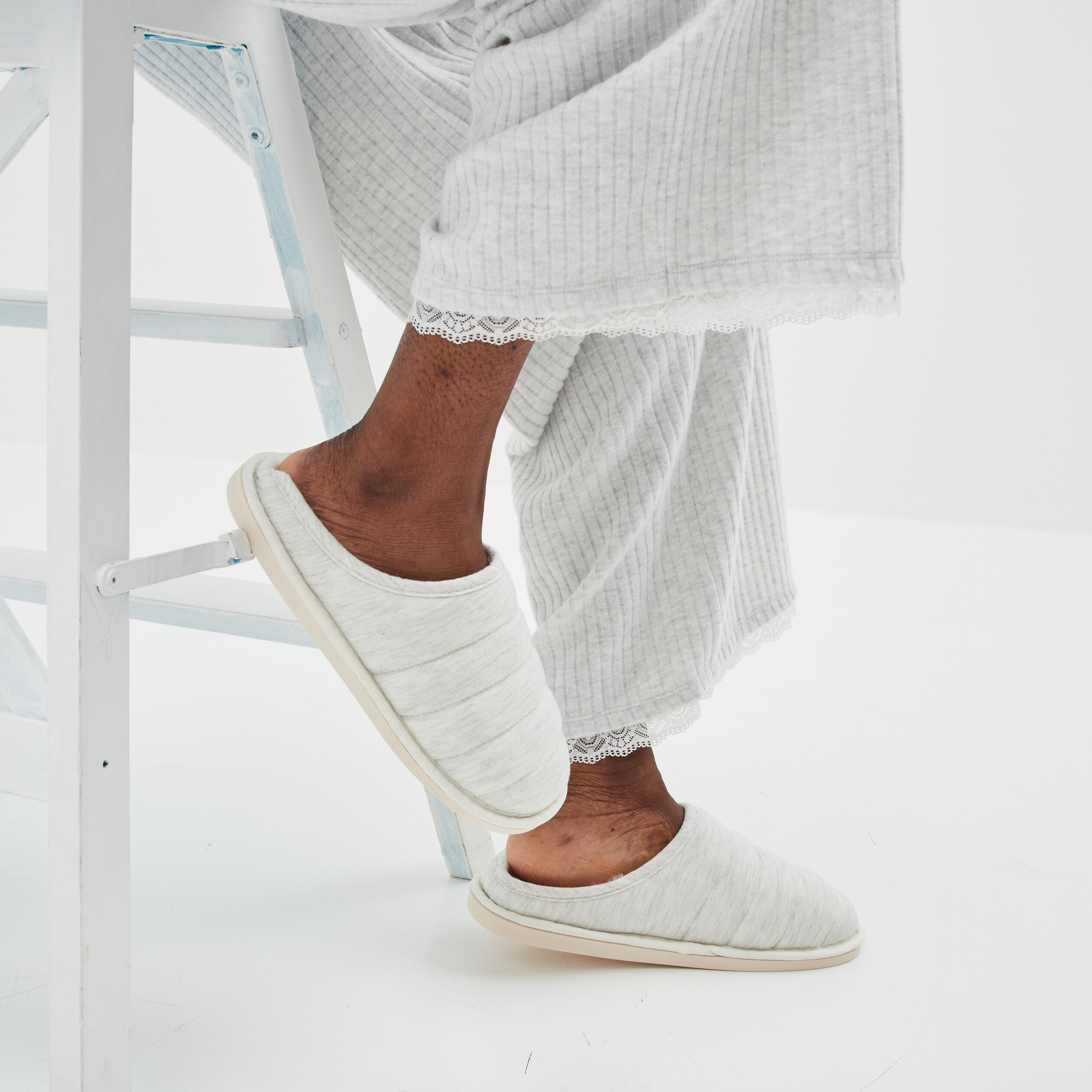 Chaussons mules fourrés gris femme | La Halle