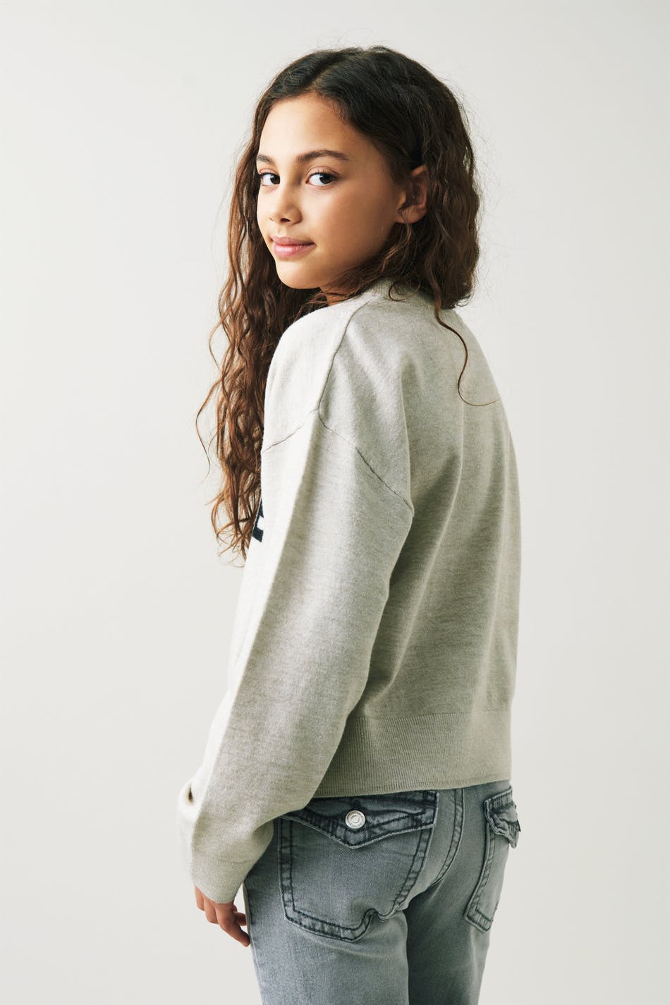 Y knitted embroidery sweater
