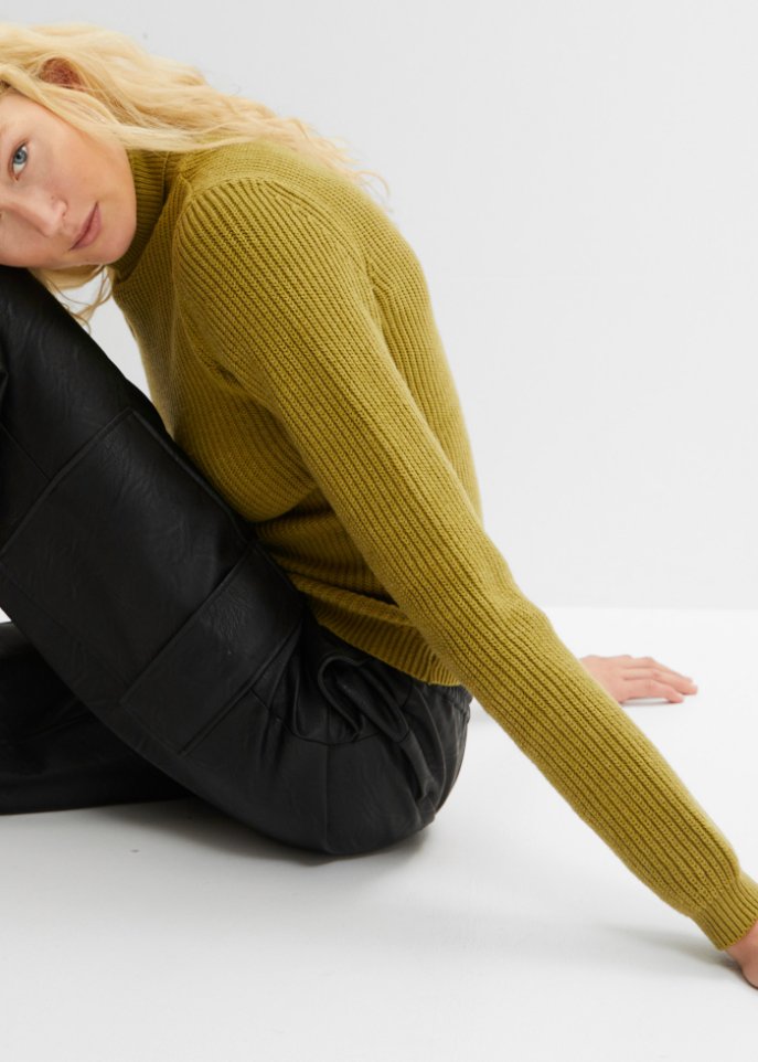 Rollkragenpullover, eng anliegend