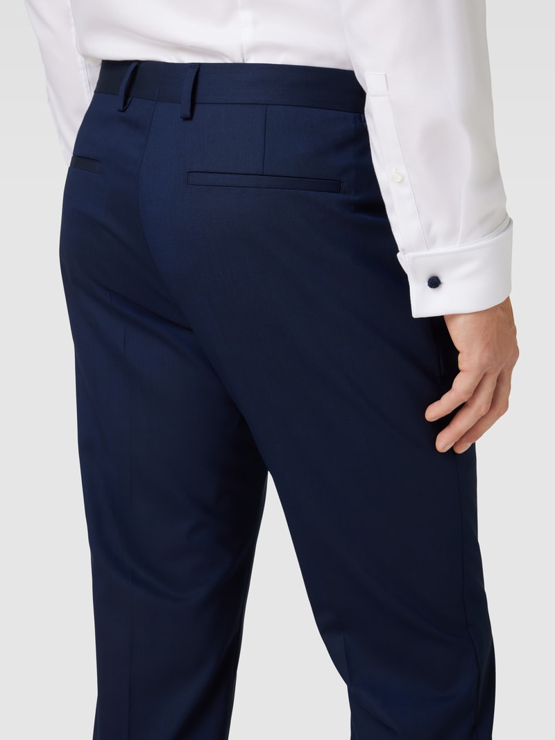 Slim Fit Chino mit französischen Eingrifftaschen in royalblau