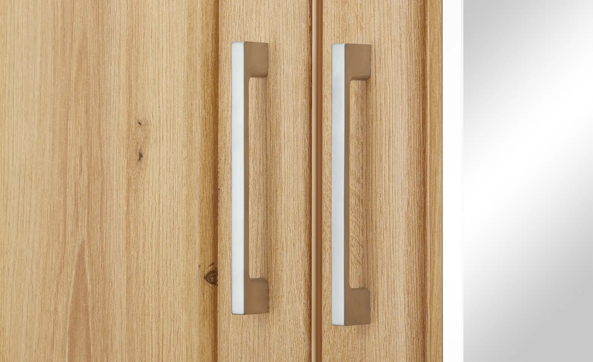 Drehtürenschrank