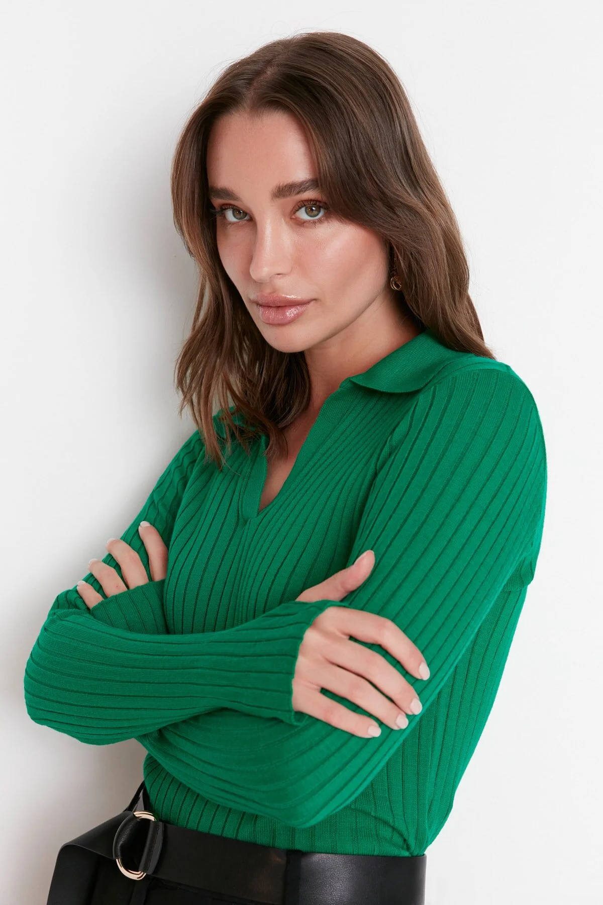 Trendyol Collection  Grüner Rollkragen-Strickpullover TWOAW21KZ1113