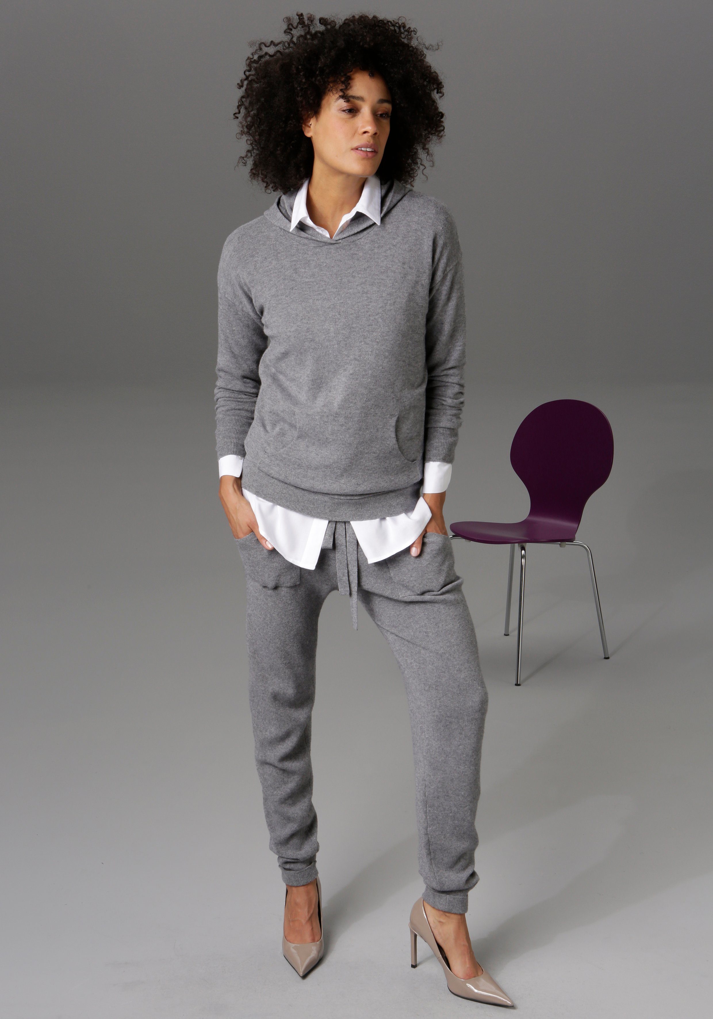 Aniston CASUAL Strickhose mit 2 aufgesetzten Taschen