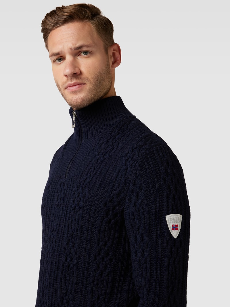 Strickpullover mit Zopfmuster Modell 'HOVEN' in marineblau