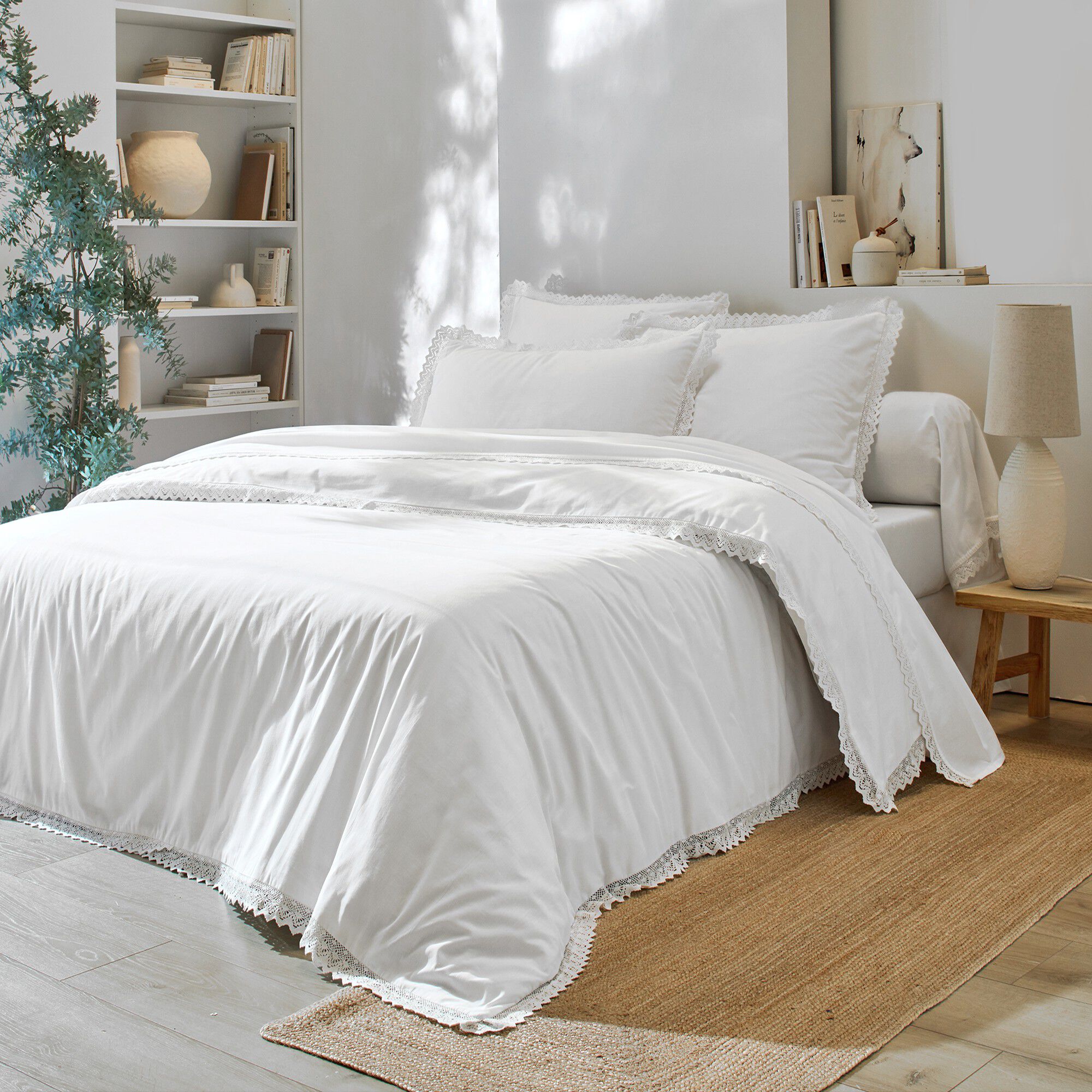 Linge de lit uni dentelle coton
