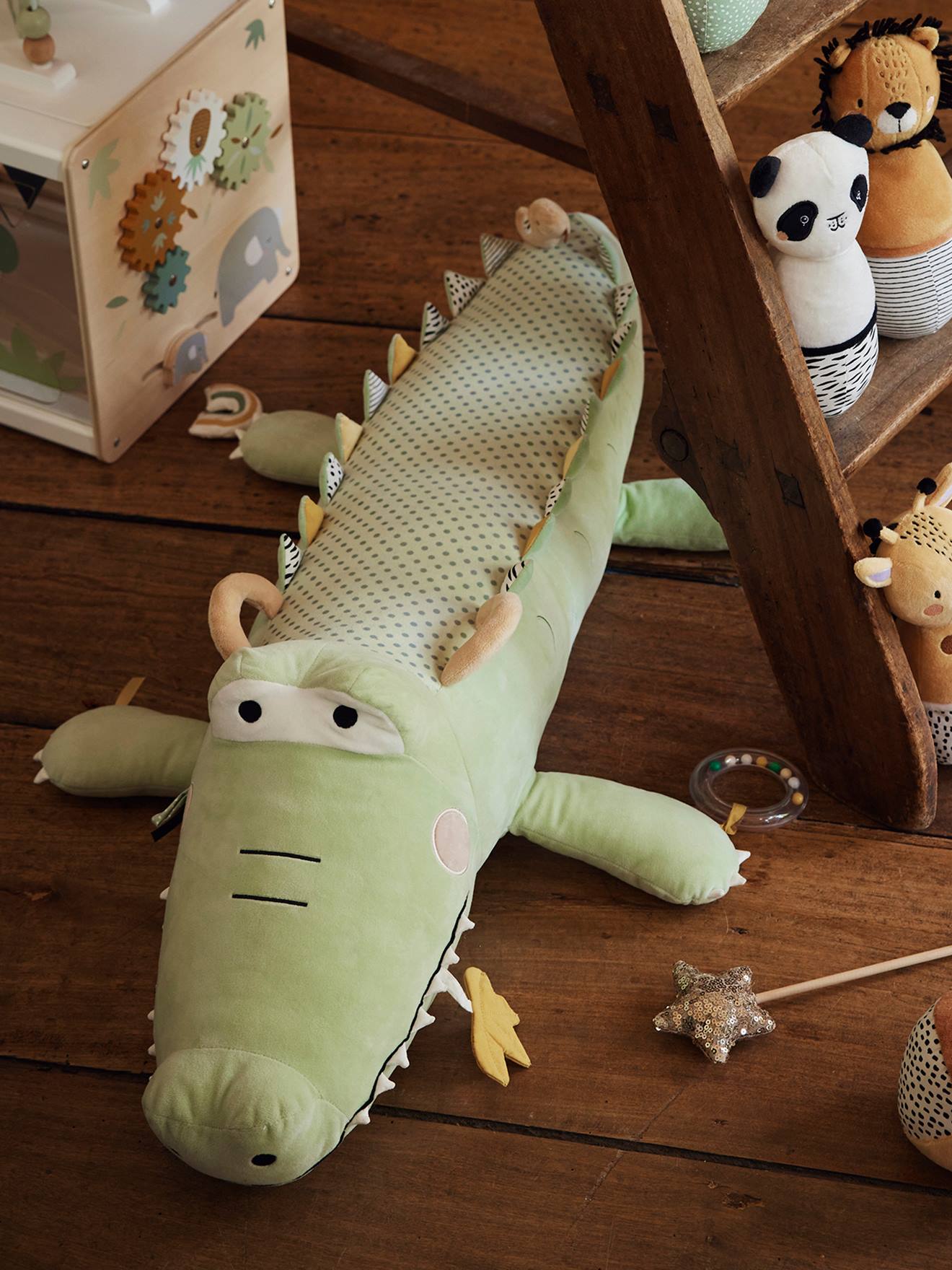 Grande peluche d'activités Crocodile vert