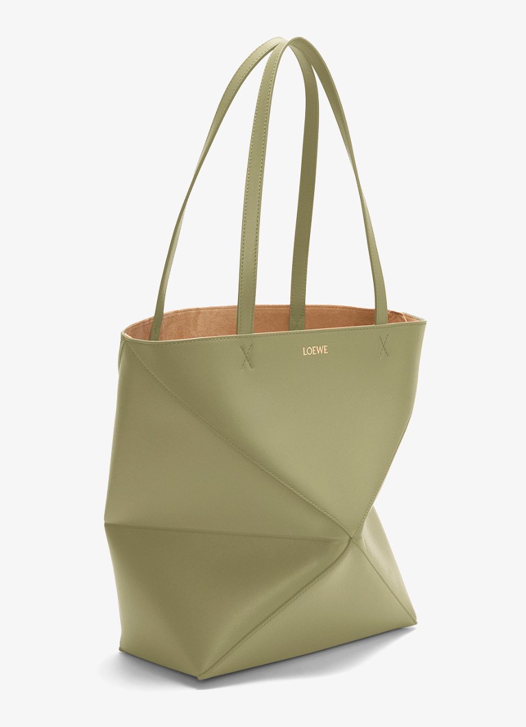 LOEWE Puzzle Fold vidēja izmēra iepirkumu soma no teļādas