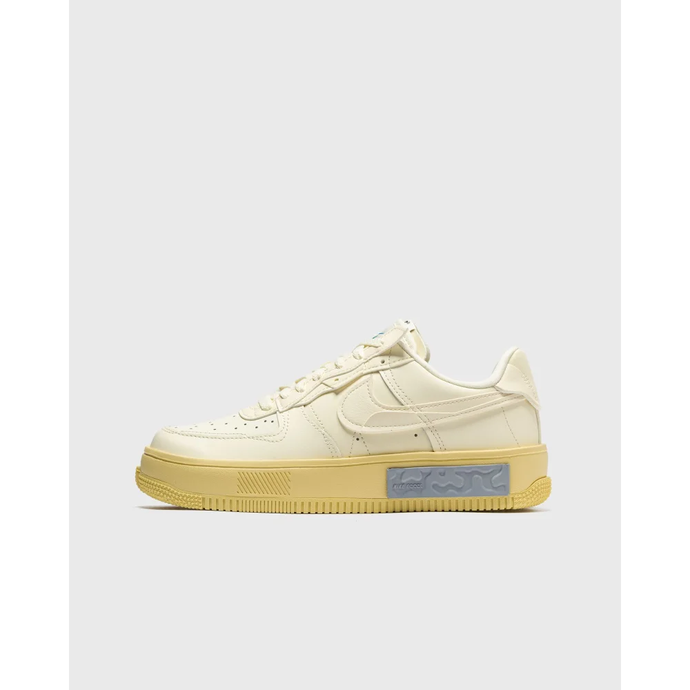 Nike Air Force 1 Fontanka DH1290-102 / braun