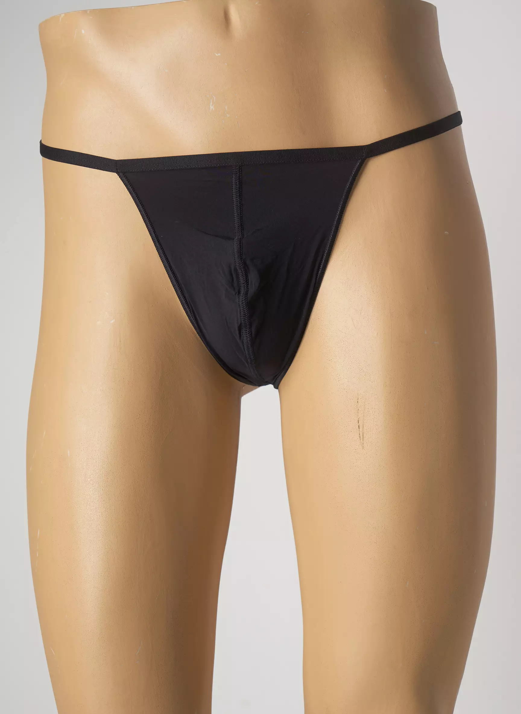 Hom Strings Tangas Homme couleur noir