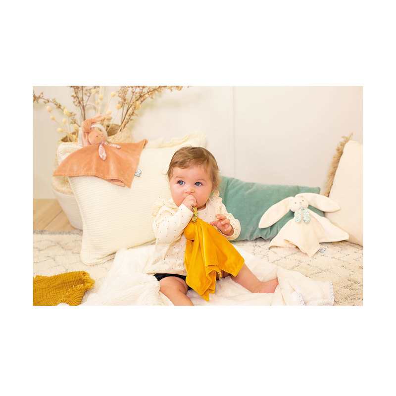 Doudou lapin crème Lapinoo 30 cm Kaloo