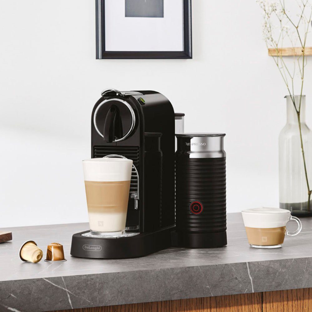 Nespresso Kapselmaschine CITIZ EN 267.BAE von DeLonghi, Schwarz, inkl. Aeroccino Milchaufschäumer, Willkommenspaket mit 7 Kapseln