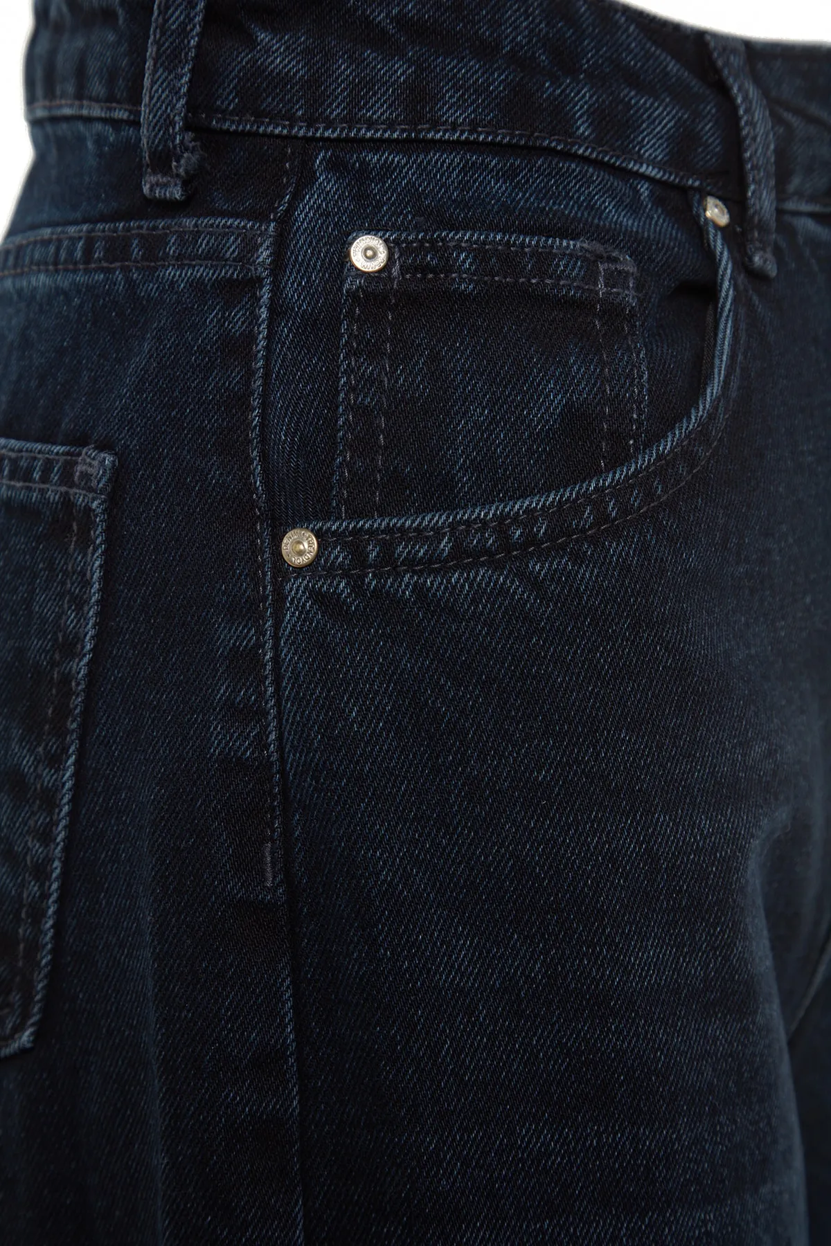 Trendyol Collection  Mitternachtsblaue Jeans mit hoher Taille und weitem Bein TWOSS23JE00083