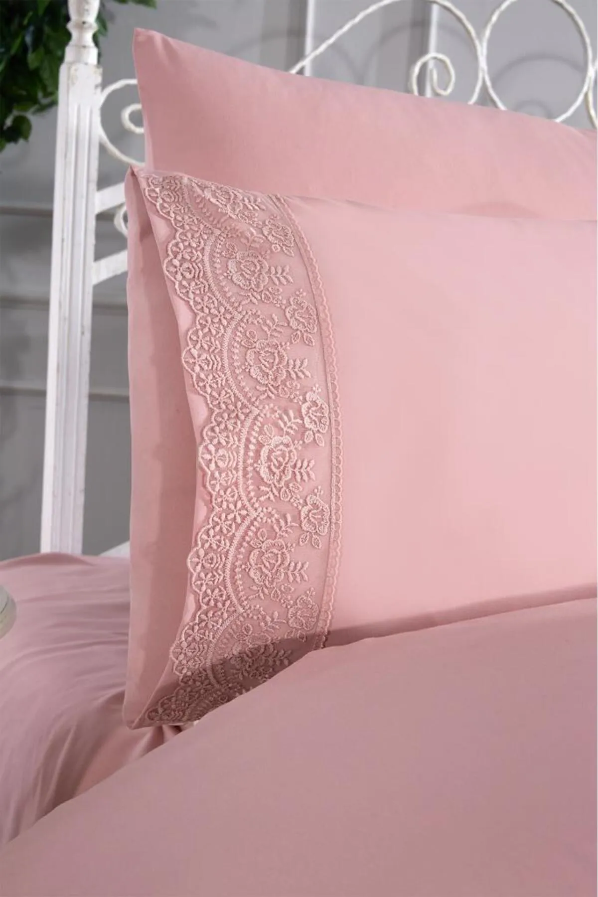 Çeyiz Diyarı  Kuris Bettwäsche-Set mit französischer Spitze, Puder