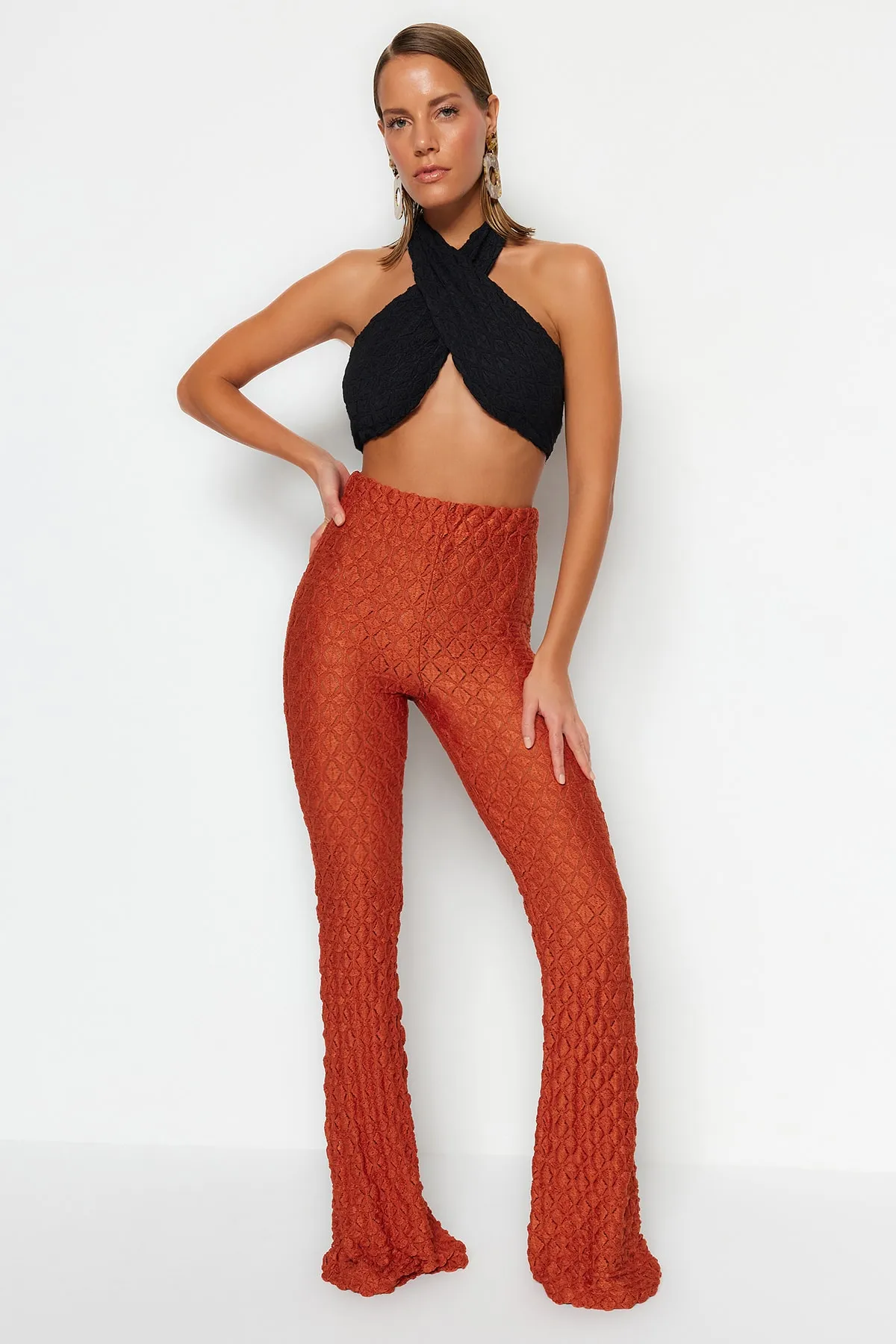 Trendyol Collection  Braune Strickhose TBESS23PL00005