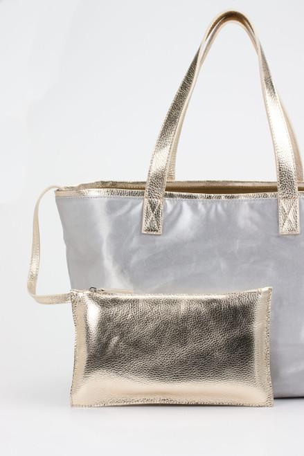 Shopper-93034480001 AU 79