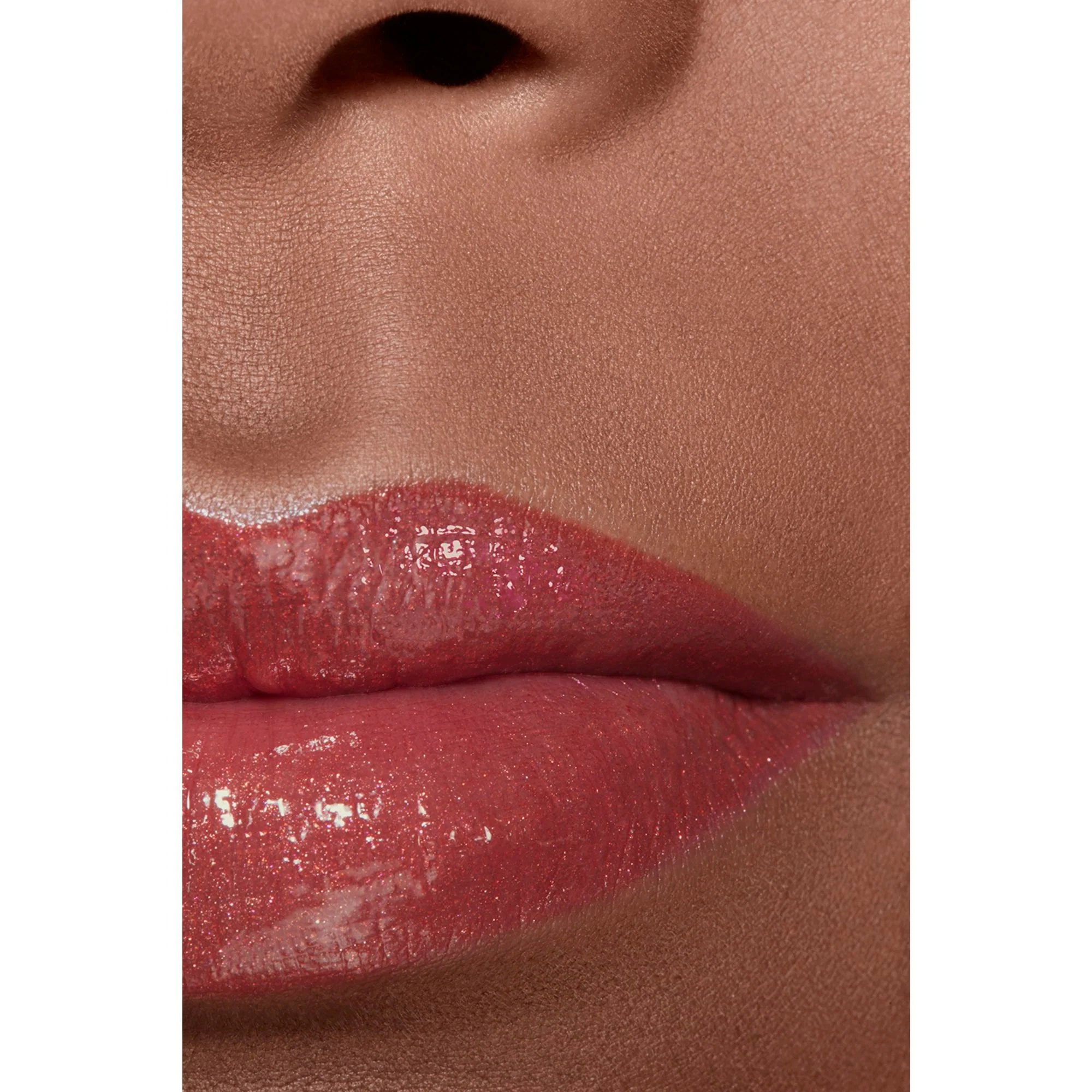 ROUGE COCO FLASH: COLOR, BRILLO E INTENSIDAD EN UN INSTANTE