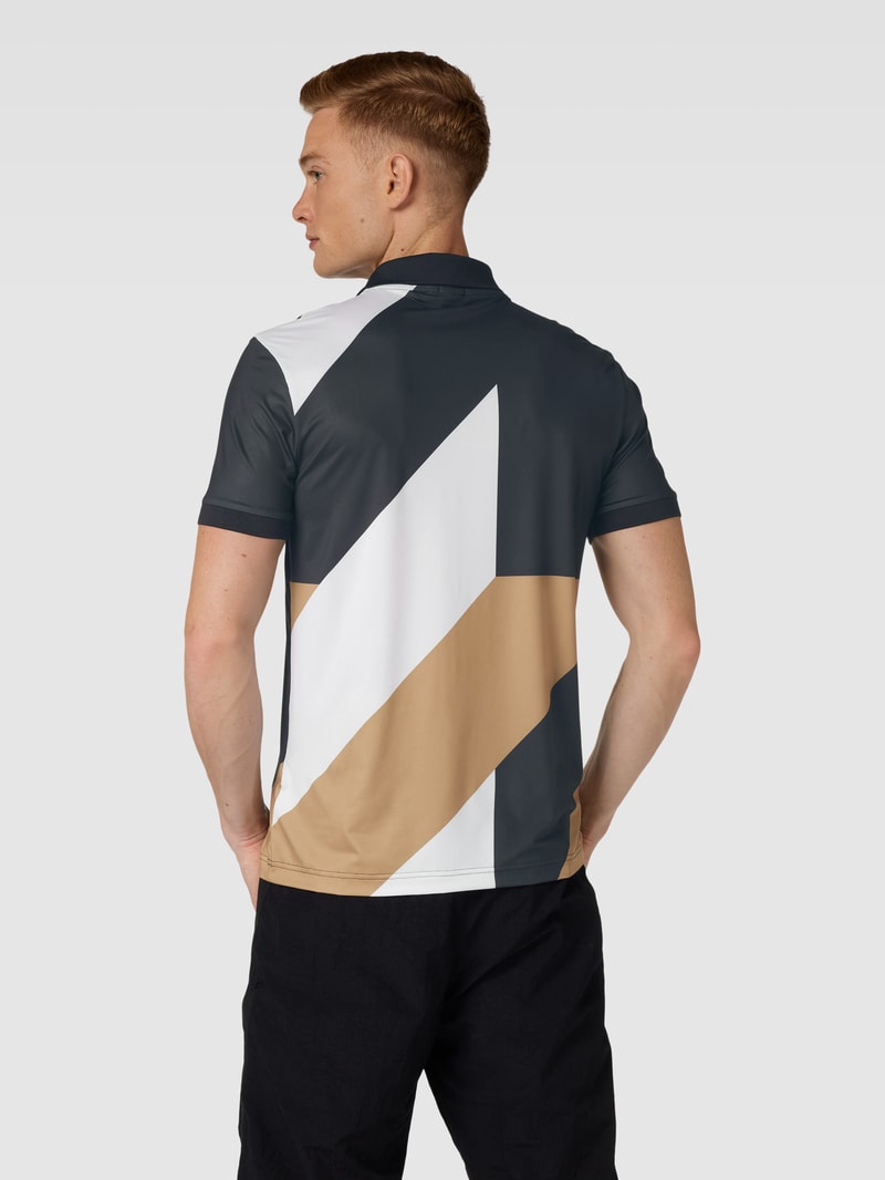 Slim Fit Poloshirt im Colour-Blocking-Design Modell 'Patteo' in schwarz