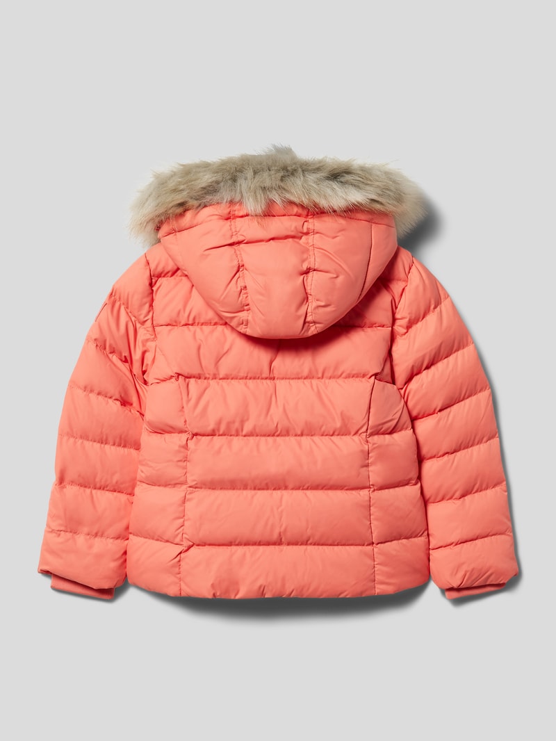 Steppjacke mit Label-Detail Modell 'ESSENTIAL' in lachs