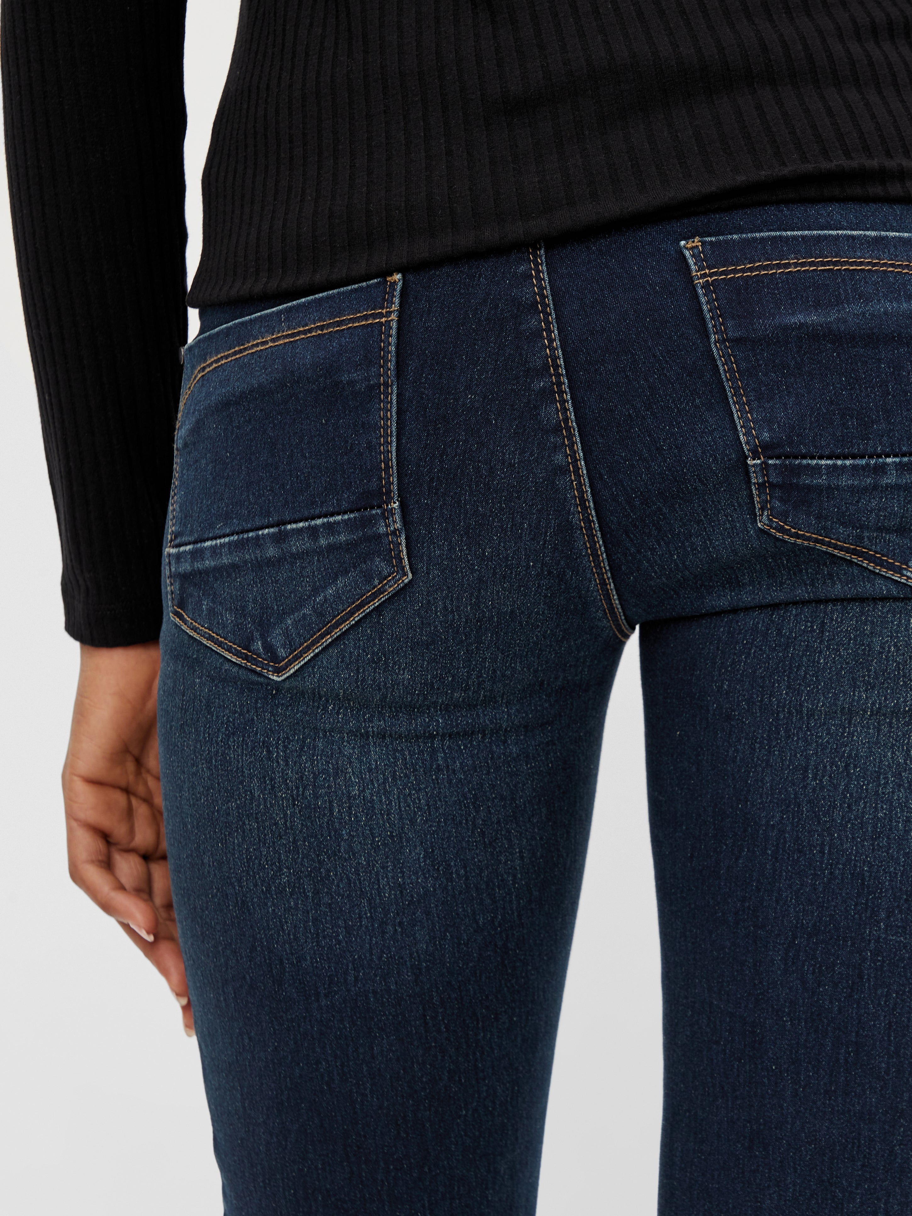 Umstands-jeans