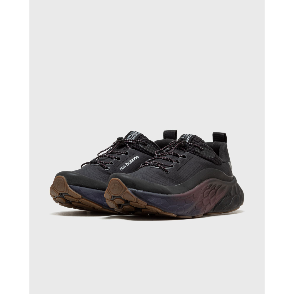 New Balance Fresh Foam X More v4 Permafrost MMORWBK / schwarz