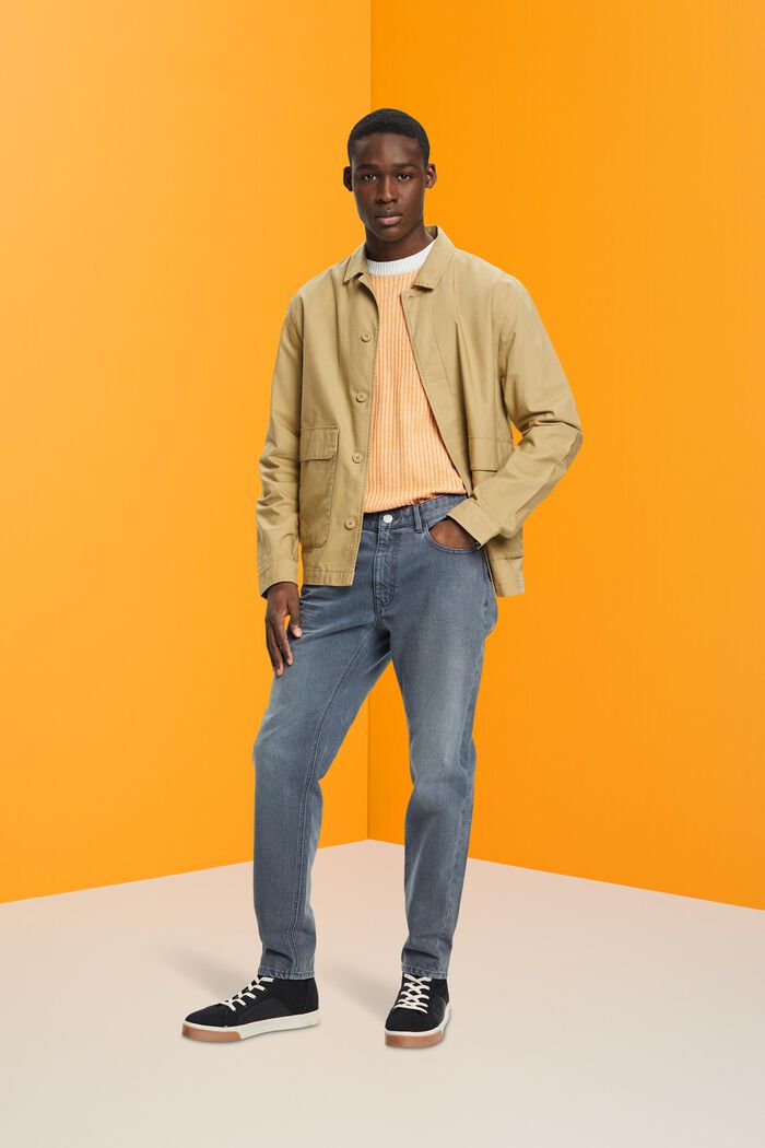 Relaxed-Fit-Jeans