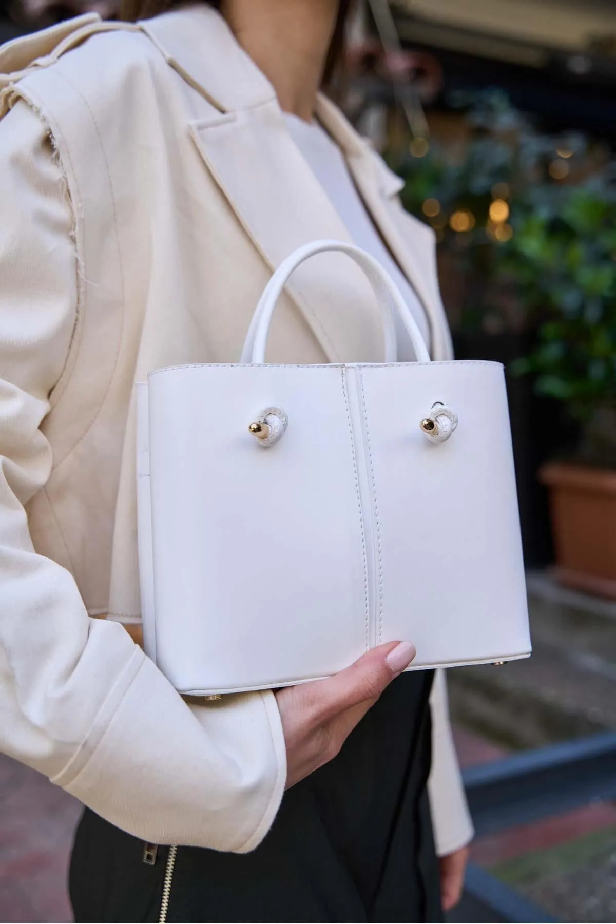 Madamra  Weiße Hand- und Schultertasche mit Spitzendetail für Damen