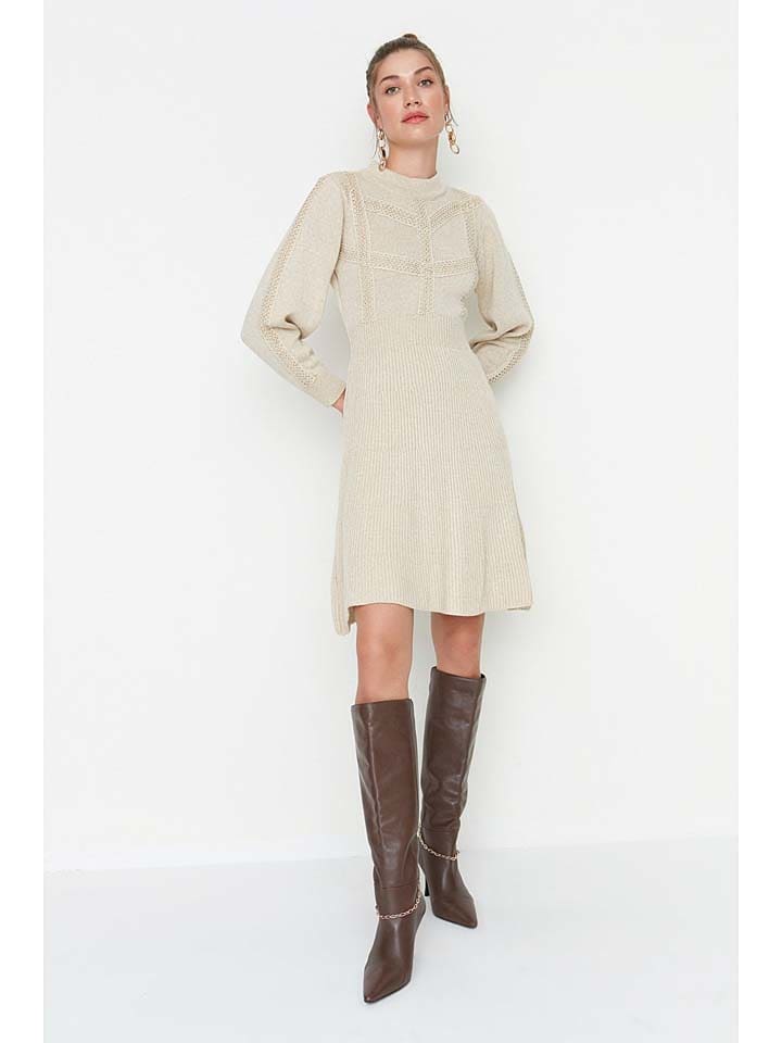 trendyol Kleid in Beige günstig kaufen