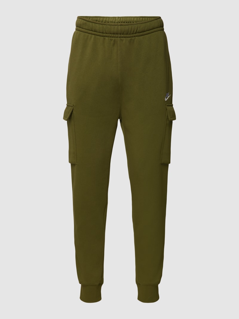 Sweatpants mit Label-Stitching Modell 'Nsw Club Pant Cargo' in olivgrün