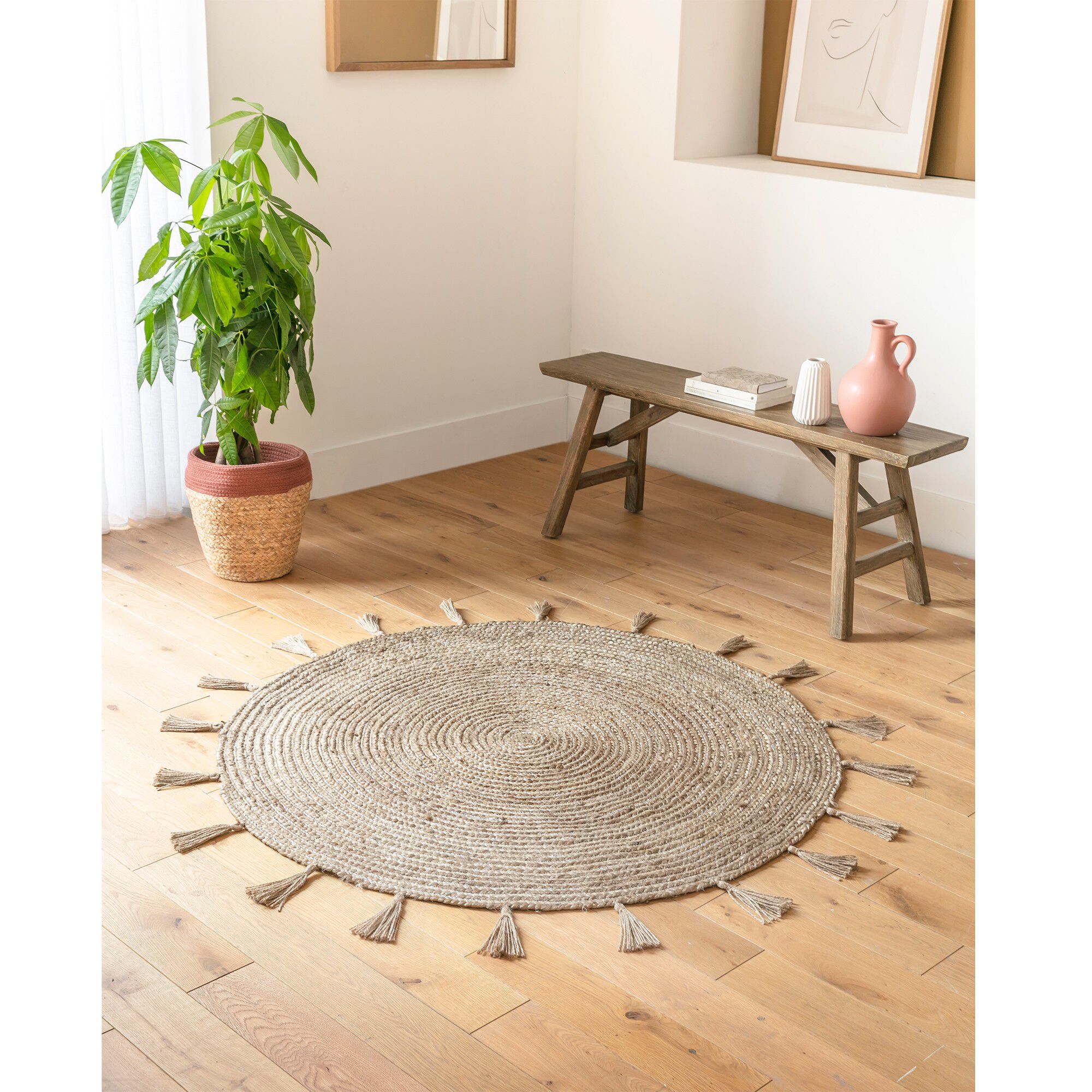 Tapis rond en jute avec fil scintillant et pompons