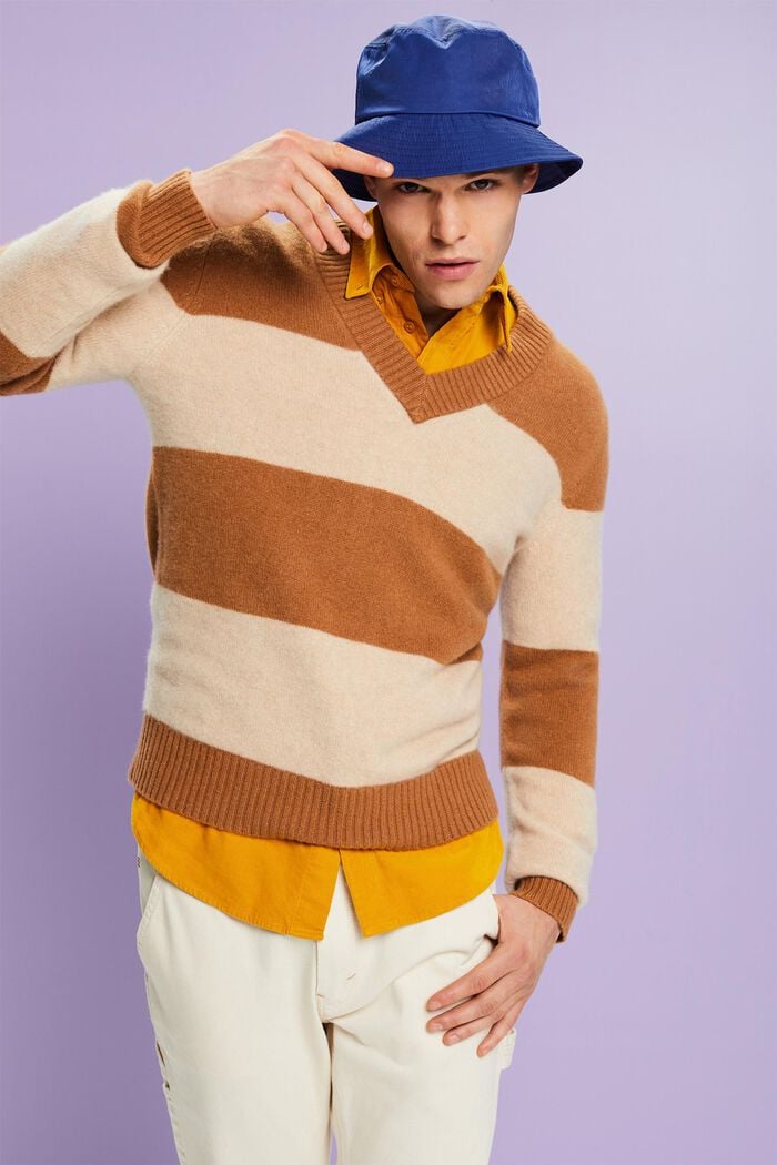 Kaschmirpullover mit Rugbystreifen und V-Ausschnitt