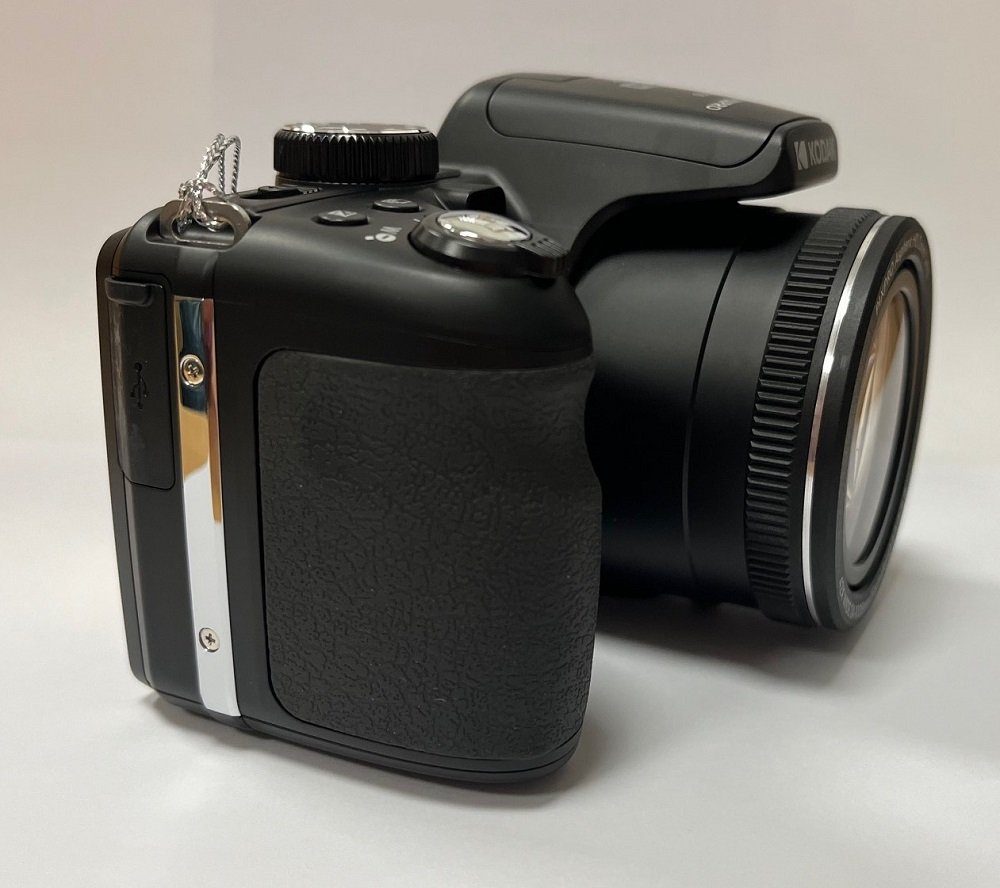 Kodak PixPro AZ426 schwarz Digitalkamera Set Kompaktkamera