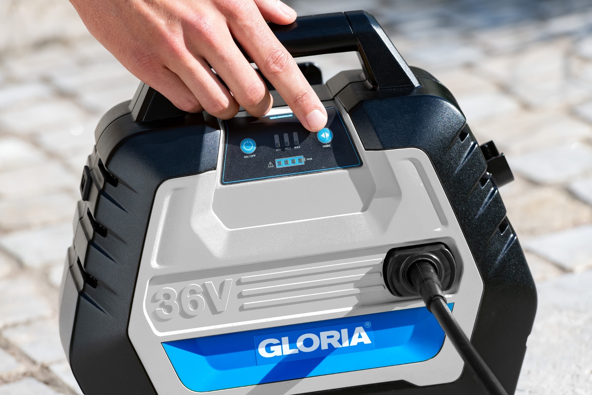 Gloria 000320.0000 MultiJet 36V akkupainepesurisarja 1 x 36V 4.0Ah akku ja laturi