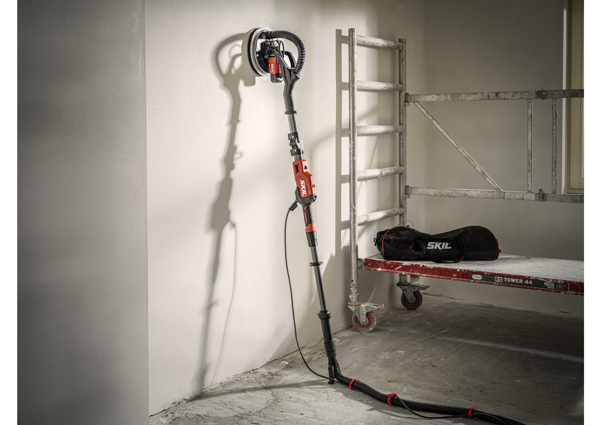 SKIL SR1E7521DA Væg- og loftsliber 750W 225 mm i taske
