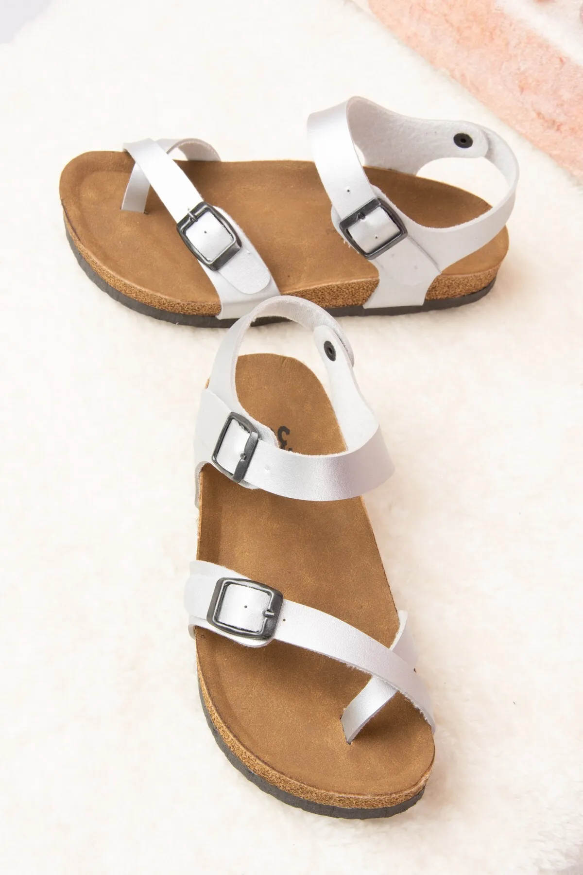 Fox Shoes  Silberne Damensandalen H777786009