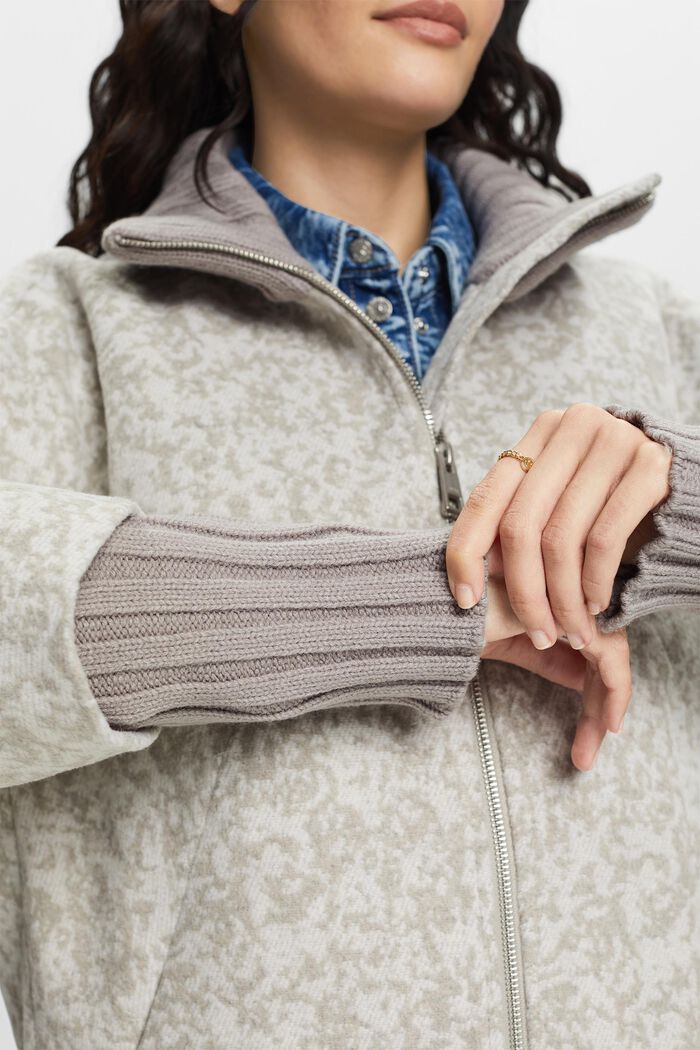 Recycelt: Lange strukturierte Jacke