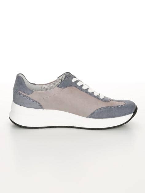 Schnürschuh