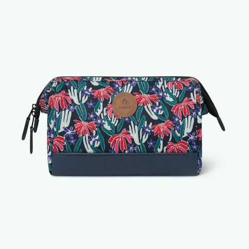Edea blue toiletry bag