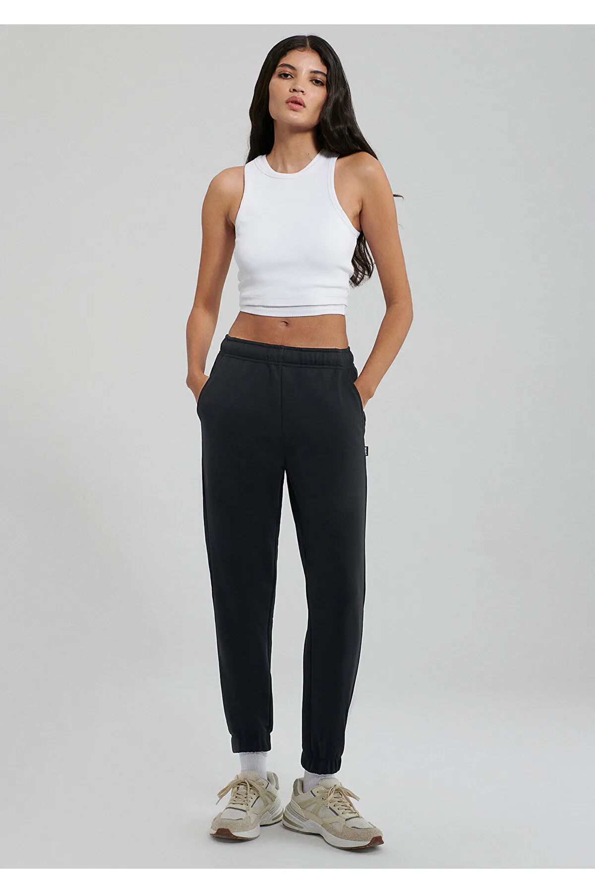 Mavi  Schwarze Basic-Jogginghose 1600823-900