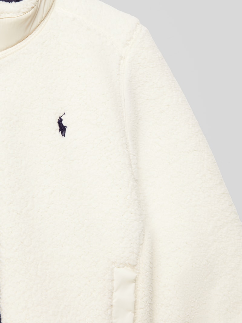 Wendejacke in Teddyfell-Optik mit Steppnähten in offwhite