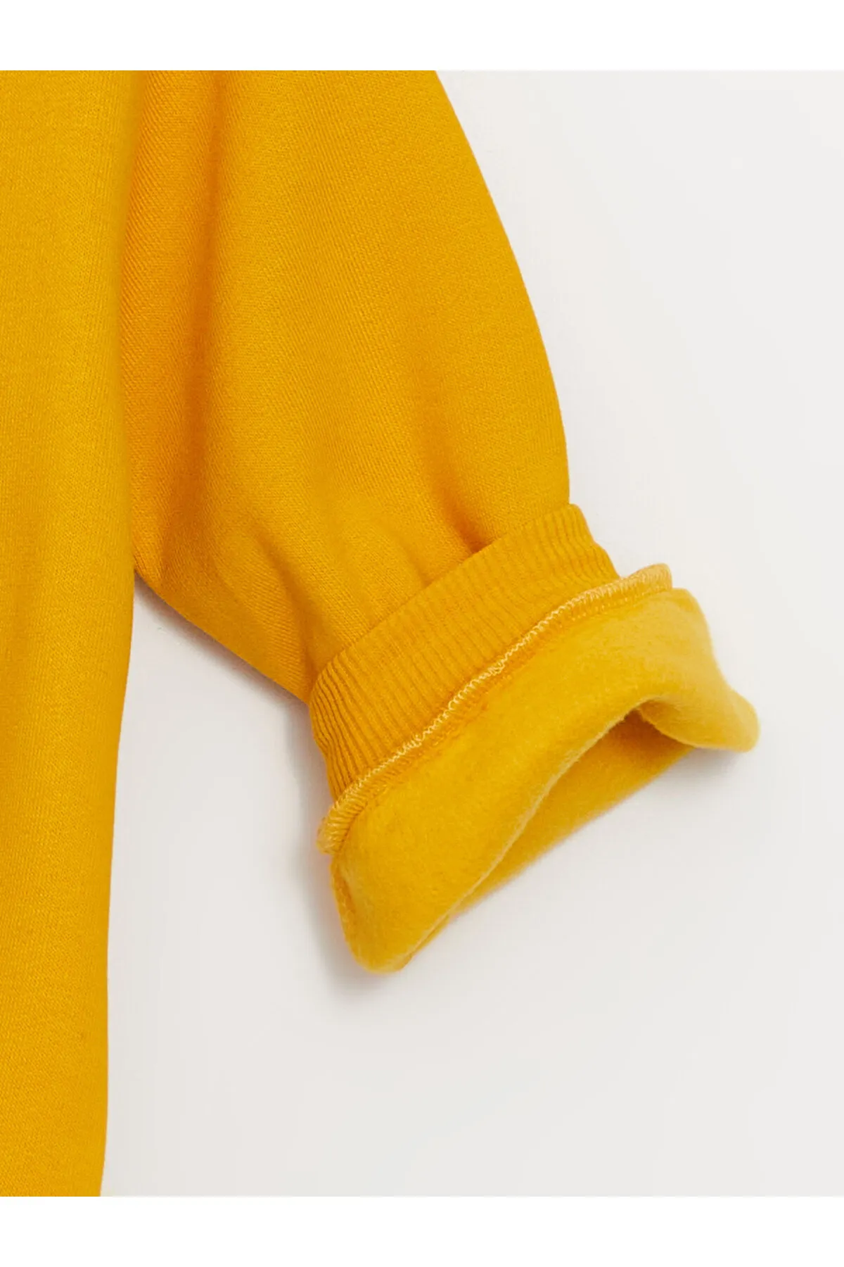 LC Waikiki  Langärmliges, bedrucktes Baby-Mädchen-Sweatshirt mit Rundhalsausschnitt