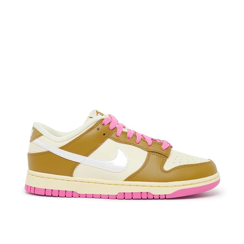 NIKE Wmns Dunk Low SE 