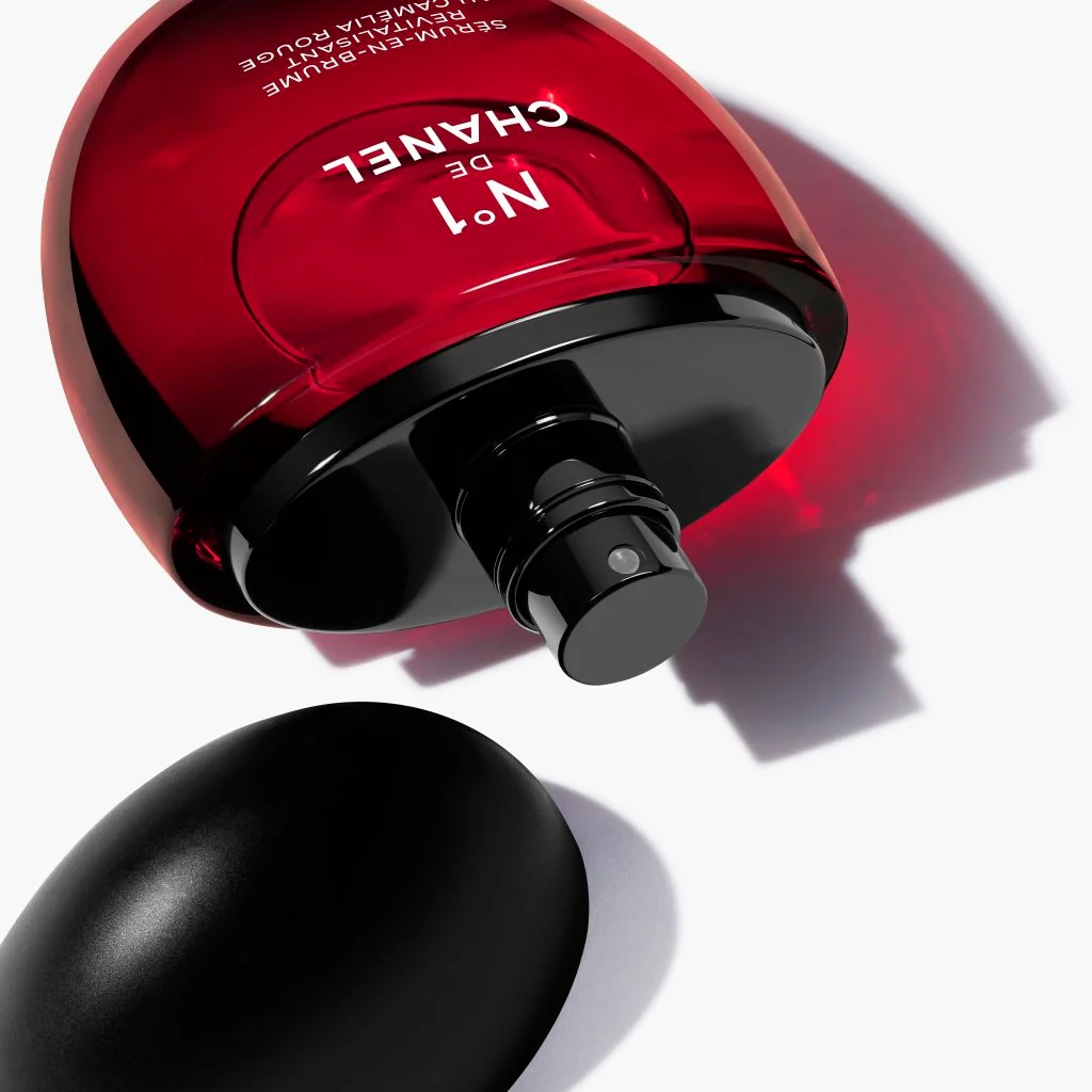 N°1 DE CHANEL SIERO BRUME ALLA CAMELIA ROSSA - PROTEGGERE - LENIRE - RAVVIVARE LA LUMINOSITÀ