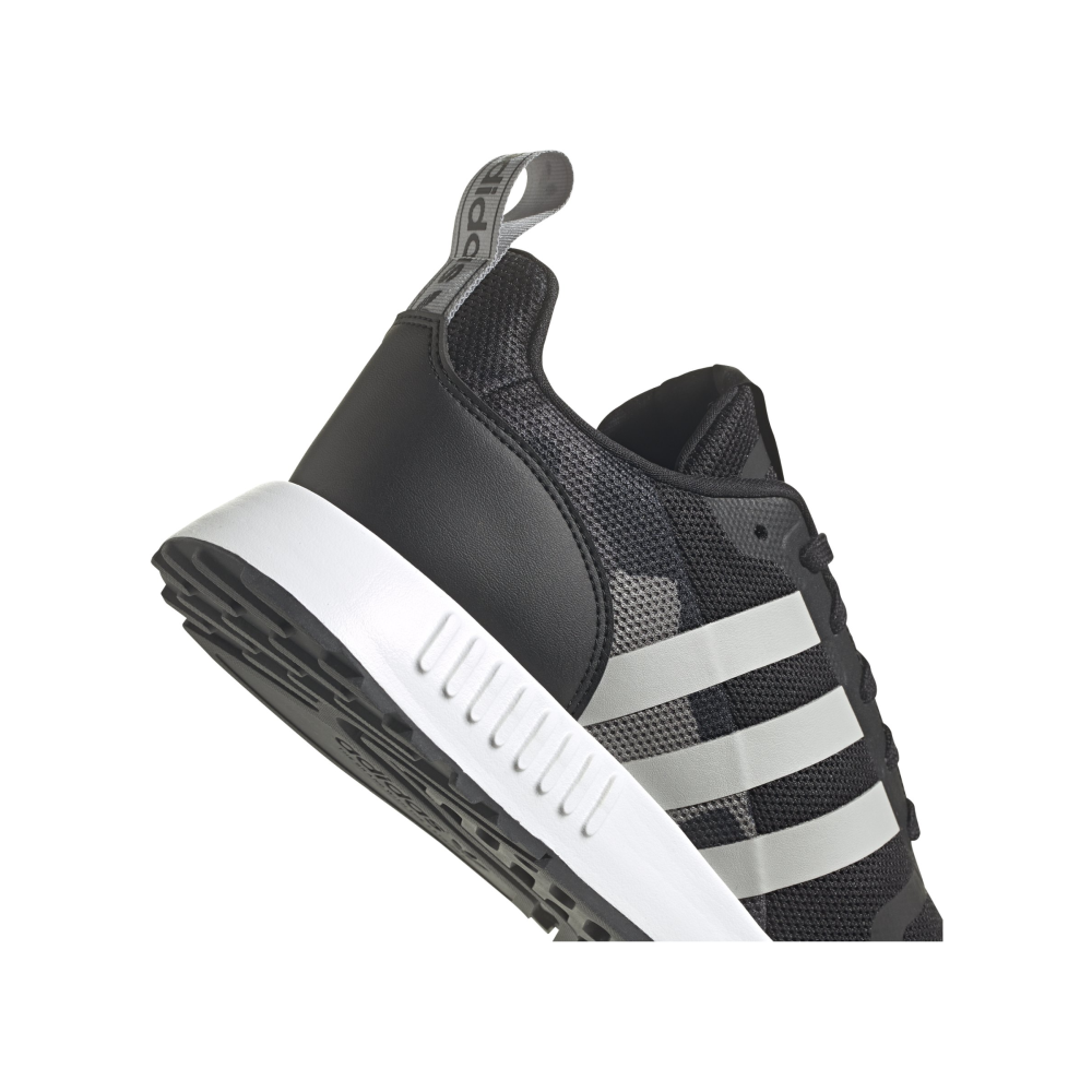 adidas Multix H02951 / schwarz