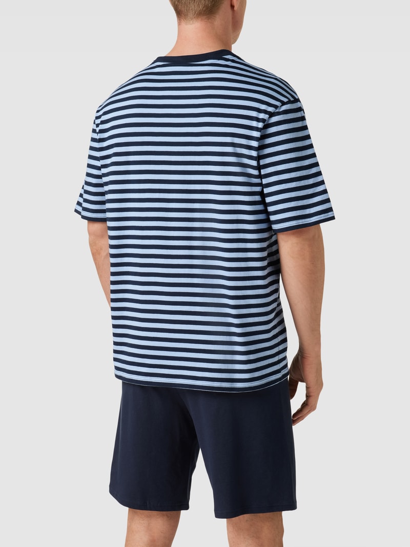 Pyjama aus Baumwolle in hellblau