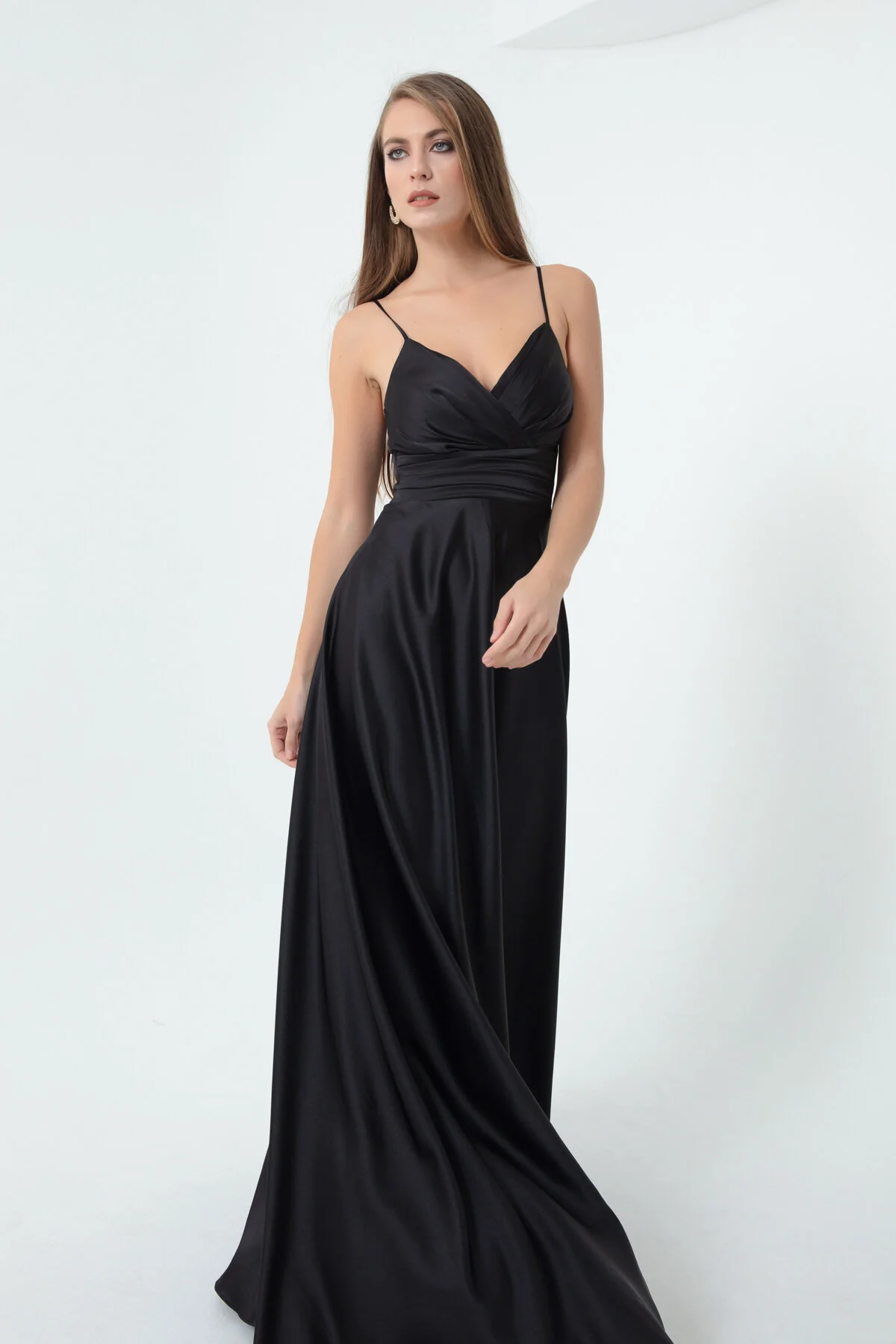 Lafaba  Langes Abendkleid aus Satin mit schwarzen Kordelträgern und Taillengürtel für Damen und Abschlussballkleid