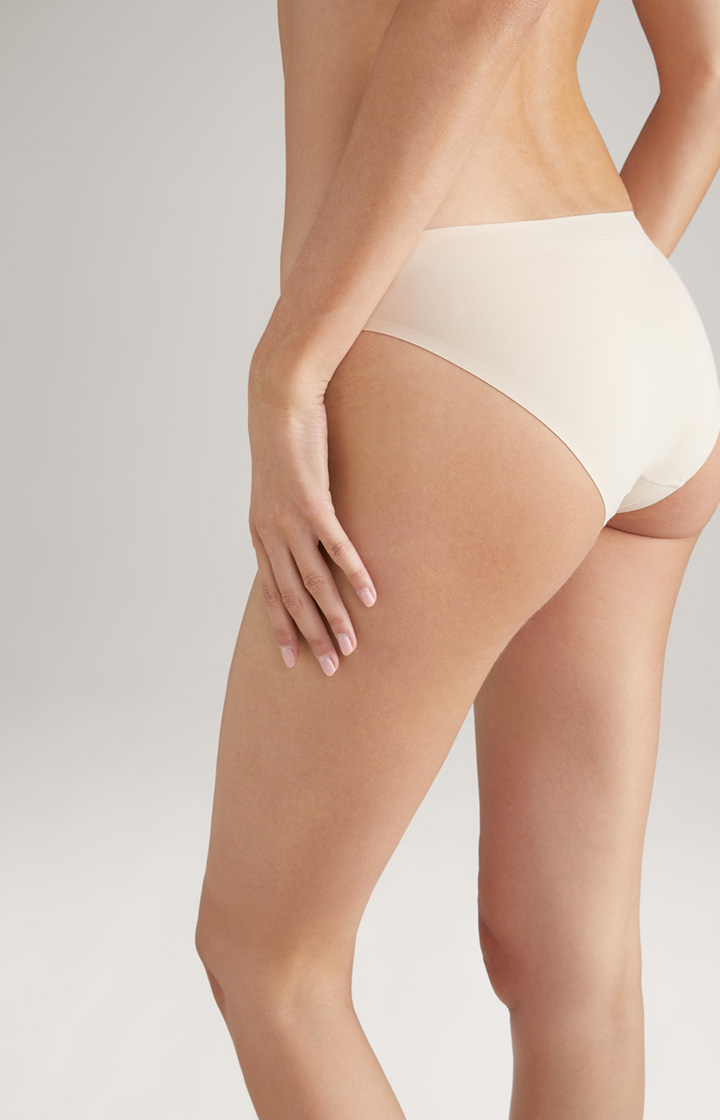 Seamless Bikini-Slip in Nude